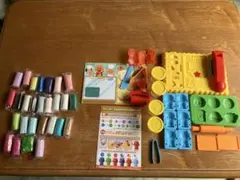 たっぷりつくれる！アンパンマンねんどパンこうじょう粘土セット（27個）