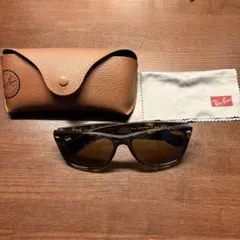 Ray Ban NEW WAYFARER RB2132
