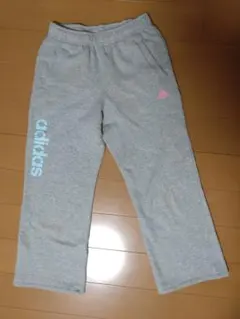 adidas 裏起毛スウェットパンツ 140