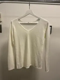 ニットトップス