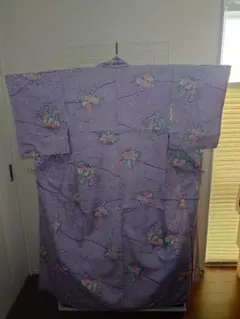 美品　しつけ付き　洗える着物　小紋　袷　しぼり風　花柄