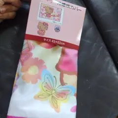 サンリオ　ハローキティー　日焼けキティちゃん　冷感　枕カバー　接触冷感