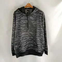 adidas　パーカー　L　カモフラ　迷彩　ブラック　グレー　B5518のサムネイル