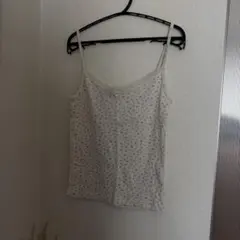 BRANDY MELVILLE キャミソール 花柄 レースのサムネイル
