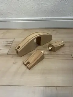BRIO 陸橋 木製レール 33351のサムネイル