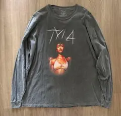 TYLA 長袖 Tシャツ