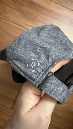 lululemon グレーキャップ 58cm