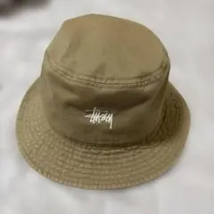 Stussy ベージュ バケットハット
