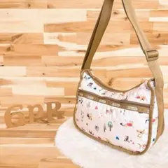 【レスポートサック】ほっこり 犬 猫 アニマル柄 ショルダーバッグ アイボリー