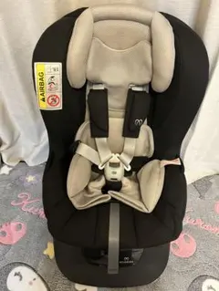 チャイルドシート ブラック/グレー エールベベ