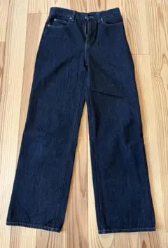 UNIQLO ワイドストレートジーンズ　サイズ24（61センチ）