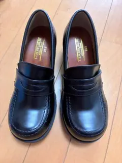 HARVAR ブラックローファー 23.5cm
