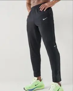 NIKE DRI-FIT ランニングパンツ ブラック S