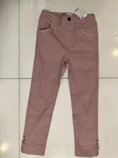 Item thumbnail for item 85edd76a-1965-46f4-a43a-27e0b8e0b744