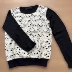 花柄レース編み長袖ニット(Mサイズ)