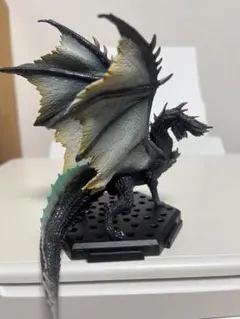 アルバトリオン モンスターハンター スタンダードモデル フィギュア