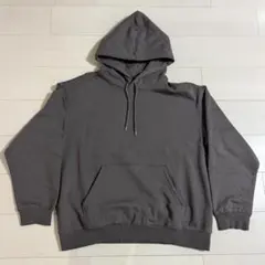 グレー パーカー