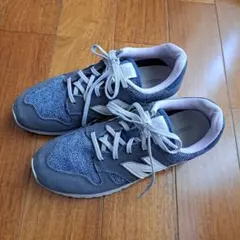 new balance　レディーススニーカー