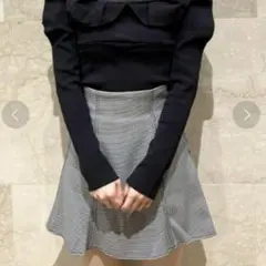 千鳥 ミニスカート