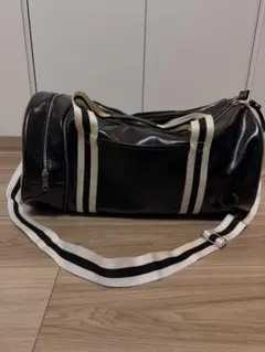 Fred Perry Classic Barrel Bag ボストンバッグ 黒