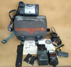 動作OK❗️VictorのMiniDV/デジタルビデオカメラ・GR-DF590 - メルカリ