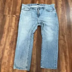 ユニクロ　デニム　ライトブルー　44インチ　ウエスト112センチ