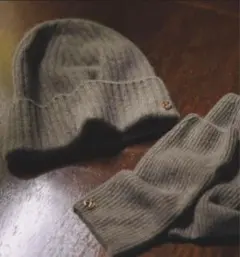 アニュアンス　ノベルティ　ニット帽　アームウォーマー アニュアンス ノベルティ ニット帽 アームウォーマー GREY anuans