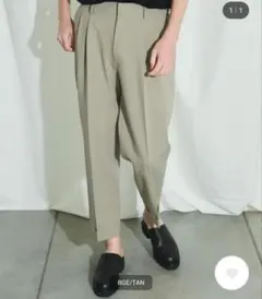 超高級★美品ユナイテッドトウキョウ　撥水　ワイドスラックス　ベージュ　S