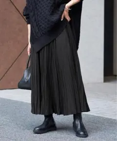 美品✦ฺ23FW定価1.2万 スローブイエナ タワッシャープリーツスカート 黒