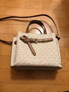 MICHAEL KORS EMILIA サッチェル スモール MKシグネチャー