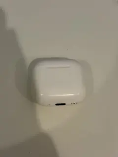 AirPods 4世代　ノイズキャンセリング搭載モデル