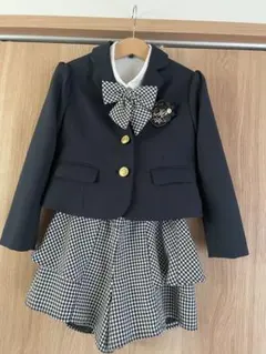 入学式　小学生 女の子 スーツ　フォーマルのサムネイル