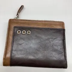 二つ折り財布