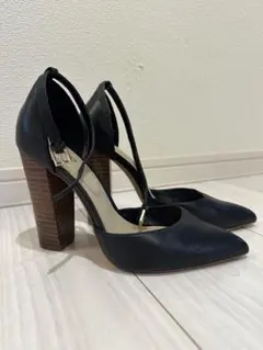 ALDO アンクルストラップ パンプス ブラックのサムネイル