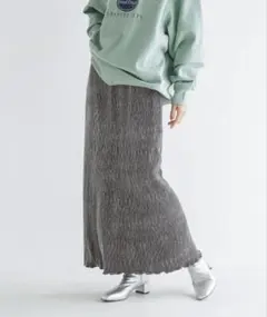 LOWRYS FARMシャイニーベロアタイトＳＫ グレー