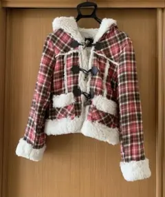 ピンク ダッフルコート