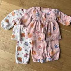 【100】アンパンマン　フリースもこもこパジャマ　ピンク 白　双子　2着セットのサムネイル