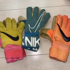NIKE キーパーグローブのサムネイル