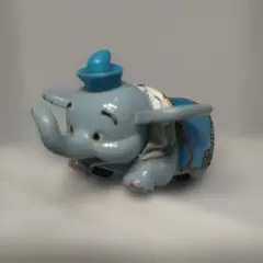ダンボ 乗り物型ミニカー 　トミカ