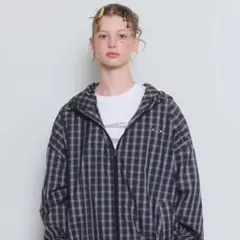【Columbia】【在原みゆ紀着用✨️】マウンテンパーカー 千鳥格子 Lサイズ Columbia】【在原みゆ紀着用✨️】マウンテンパーカー 千鳥格子 L