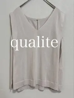 qualite カリテ　ベージュ Vネック ノースリーブ トップス　アバハウスFのサムネイル