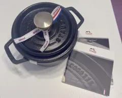 STAUB ピコ・ココットラウンドブラック　14cmのサムネイル