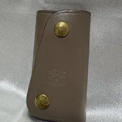 イルビゾンテ　キーケース　4連