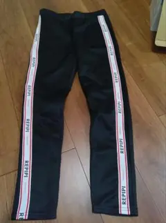 REPIPI ARMARIO ロゴライン トラックパンツ ブラックのサムネイル