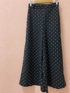 GU ガウチョパンツ　ワイドパンツ　ドット　S