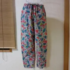 ルームパンツ