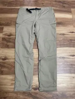 【試着のみ】ユニクロ 防風エクストラウォームイージーパンツ ベージュ L