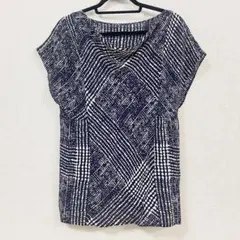 新品未使用・BALLSEY トゥモローランド シルク100% ブラウスのサムネイル