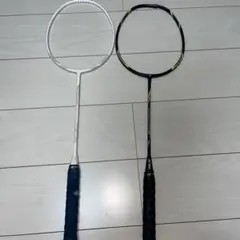 ［最安値］バドミントンラケット 2本セットのサムネイル