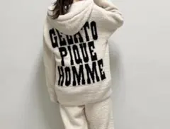 ジェラートピケ パウダービッグロゴパーカ　ロングパンツ　オフホワイト